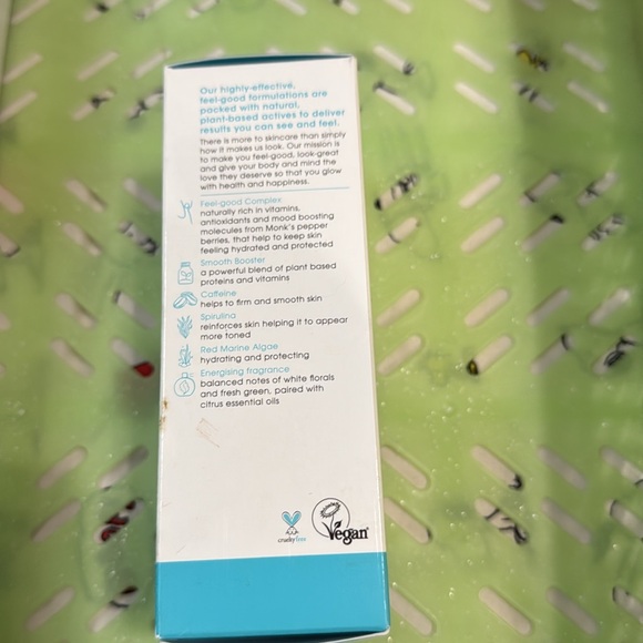 Mio Smooth Move Body Cream - Picture 3 of 3